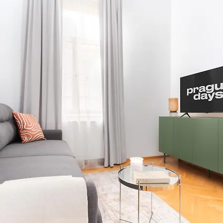 Stru House By Days - Luxurious Next To National Theatre Apartment
