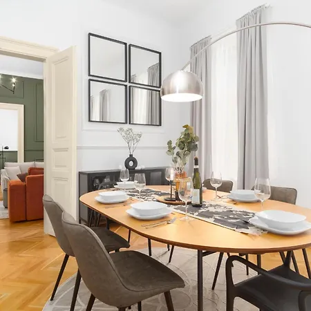 Apartment Stru House By Days - Luxurious Next To National Theatre