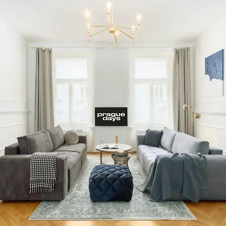 Stru House By Days - Luxurious Next To National Theatre *