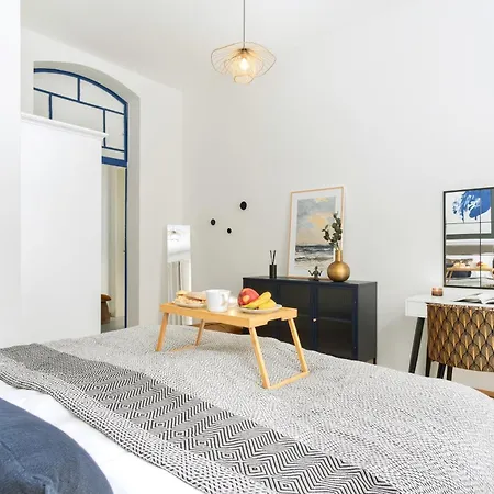 Apartment Stru House By Days - Luxurious Next To National Theatre