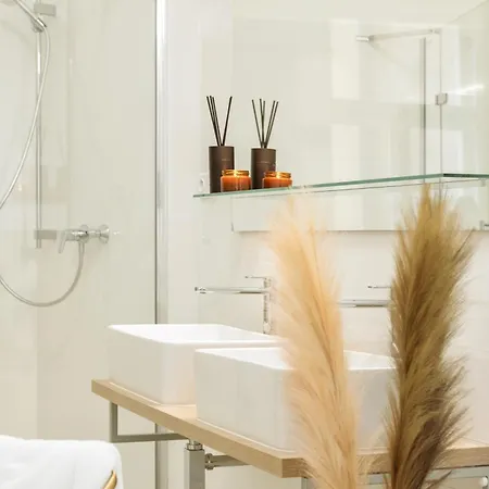 Apartment Stru House By Days - Luxurious Next To National Theatre *