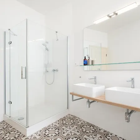 Stru House By Days - Luxurious Next To National Theatre Praga