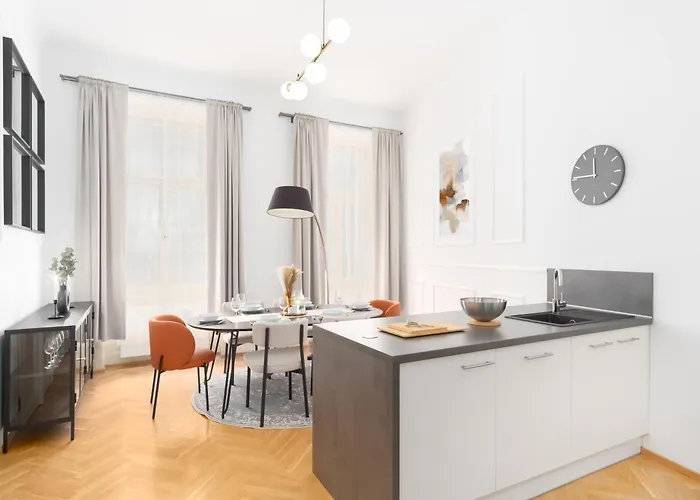 Stru House By Days - Luxurious Next To National Theatre Apartamento *