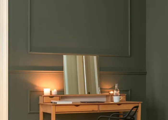 Stru House By Days - Luxurious Next To National Theatre Apartamento