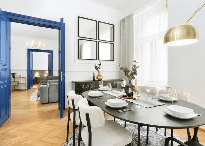 Stru House By Days - Luxurious Next To National Theatre *