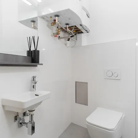 Διαμέρισμα Stru House By Days - Luxurious Next To National Theatre